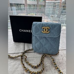Chanel makeup gift bag chain denim pouch